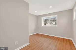 333 Sturtons Ln, Pasadena, MD 21122 - Photo 29