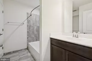 7831 Wolf Run Ln, Severn, MD 21144 - Photo 23