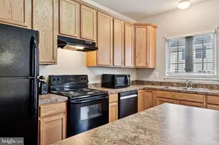 1029 Ironwood Ln, Hanover, MD 21076 - Photo 9