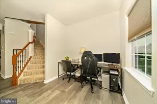 919 Hopkins Cor, Glen Burnie, MD 21060 - Photo 15