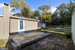 333 Magothy Beach Rd, Pasadena, MD 21122 - Photo 27