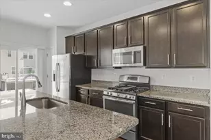 122 Kindred Way, Glen Burnie, MD 21061 - Photo 11