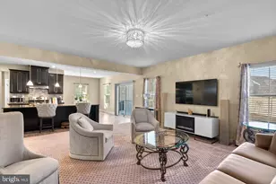 8193 Hickory Hollow Dr, Glen Burnie, MD 21060 - Photo 15