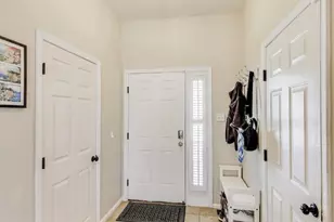 2592 Running Wolf Trail, Odenton, MD 21113 - Photo 5