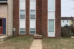 2535 Vineyard Ln, Crofton, MD 21114 - Photo 1