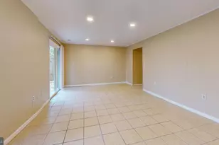 2535 Vineyard Ln, Crofton, MD 21114 - Photo 15