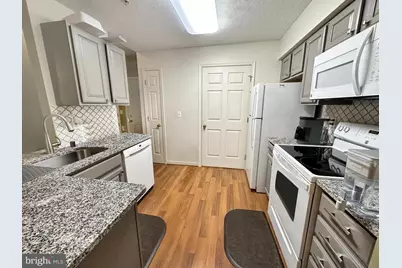 2013 Warners Terrace S #242, Annapolis, MD 21401 - Photo 7