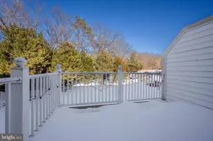 1410 Flatwood Ct, Crofton, MD 21114 - Photo 17