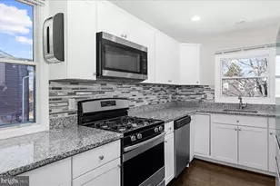 251 Scotts Manor Dr, Glen Burnie, MD 21061 - Photo 7