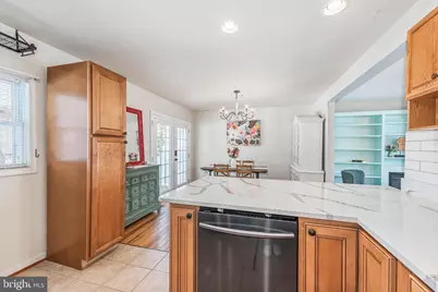 398 Washington Avenue, Glen Burnie, MD 21060 - Photo 5