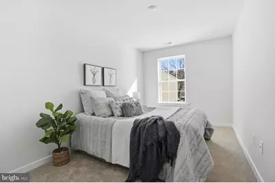 715 Hammonds Lane, Brooklyn, MD 21225 - Photo 17