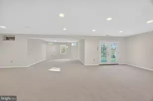 715 Pumphrey Farm Dr, Millersville, MD 21108 - Photo 27