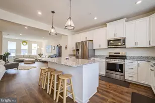 1481 Rdg Trl Cir, Hanover, MD 21076 - Photo 11