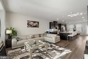 7932 Tanbridge Ln, Pasadena, MD 21122 - Photo 15