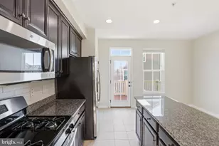 461 Willow Bend Dr, Glen Burnie, MD 21060 - Photo 17