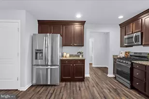 3009 Noahs Way, Pasadena, MD 21122 - Photo 13