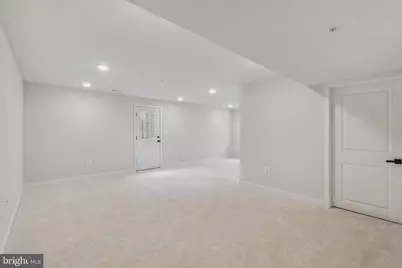 7713 Woodlawn Avenue, Pasadena, MD 21122 - Photo 31