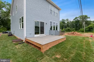 7713 Woodlawn Ave, Pasadena, MD 21122 - Photo 37