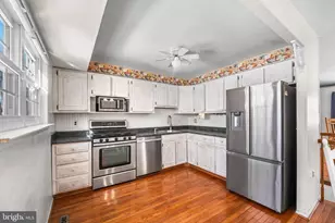 8248 Craver Rd, Millersville, MD 21108 - Photo 7