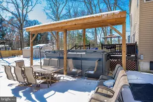 241 Armstrong Ln, Pasadena, MD 21122 - Photo 61