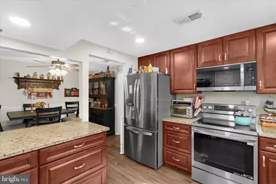 8085 Castle Rock Court, Pasadena, MD 21122 - Photo 11