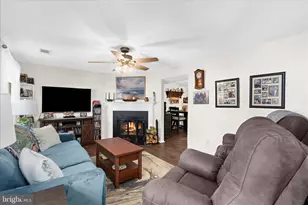 8085 Castle Rock Ct, Pasadena, MD 21122 - Photo 3