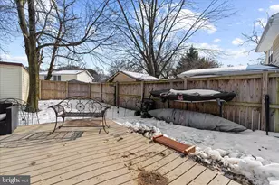 8085 Castle Rock Ct, Pasadena, MD 21122 - Photo 25