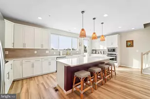 114 Arrowhead Dr, Millersville, MD 21108 - Photo 9