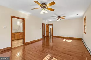 326 Cedar Ln, Annapolis, MD 21403 - Photo 33