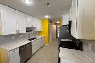 2051 Astilbe Way, Odenton, MD 21113 - Photo 5