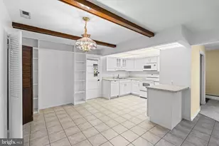 8005 Woodholme Cir, Pasadena, MD 21122 - Photo 15