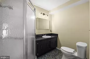 8005 Woodholme Cir, Pasadena, MD 21122 - Photo 27