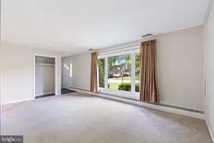 8005 Woodholme Cir, Pasadena, MD 21122 - Photo 11