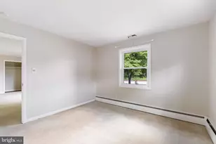8005 Woodholme Cir, Pasadena, MD 21122 - Photo 21