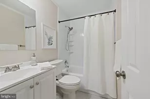 2004 Cambridge Dr, Crofton, MD 21114 - Photo 19