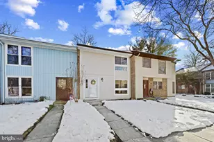 2004 Cambridge Dr, Crofton, MD 21114 - Photo 1