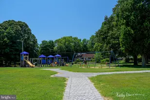 982 Highpoint Dr, Annapolis, MD 21409 - Photo 33