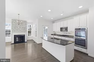 8274 White Star Crossing, Pasadena, MD 21122 - Photo 13