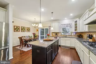 7714 Gaston Pl, Glen Burnie, MD 21060 - Photo 13