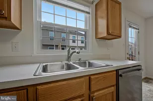 8316 Widgeon Pl, Laurel, MD 20724 - Photo 15