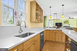 90 Park Avenue, Edgewater, MD 21037 - Photo 9