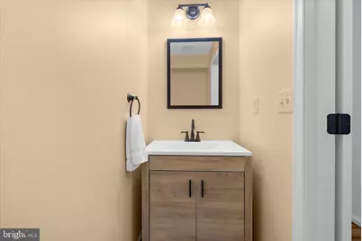 813 201st Street, Pasadena, MD 21122 - Photo 21