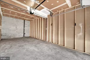 492 West Ct, Glen Burnie, MD 21061 - Photo 23