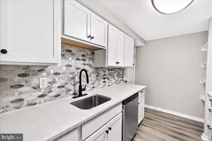 492 West Ct, Glen Burnie, MD 21061 - Photo 3