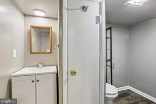 104 Baltimore Ave, Glen Burnie, MD 21061 - Photo 21