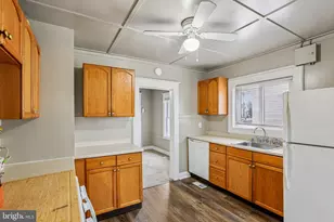 104 Baltimore Ave, Glen Burnie, MD 21061 - Photo 9