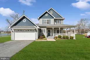 402 Linden Ave, Edgewater, MD 21037 - Photo 1