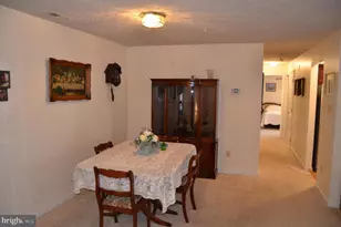 2401 Forest Edge Ct, Odenton, MD 21113 - Photo 9