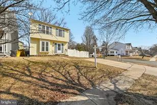 128 Cottage Grove Dr, Pasadena, MD 21122 - Photo 1