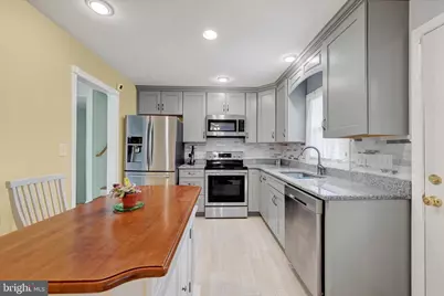 1202 Hillcreek Road, Pasadena, MD 21122 - Photo 11